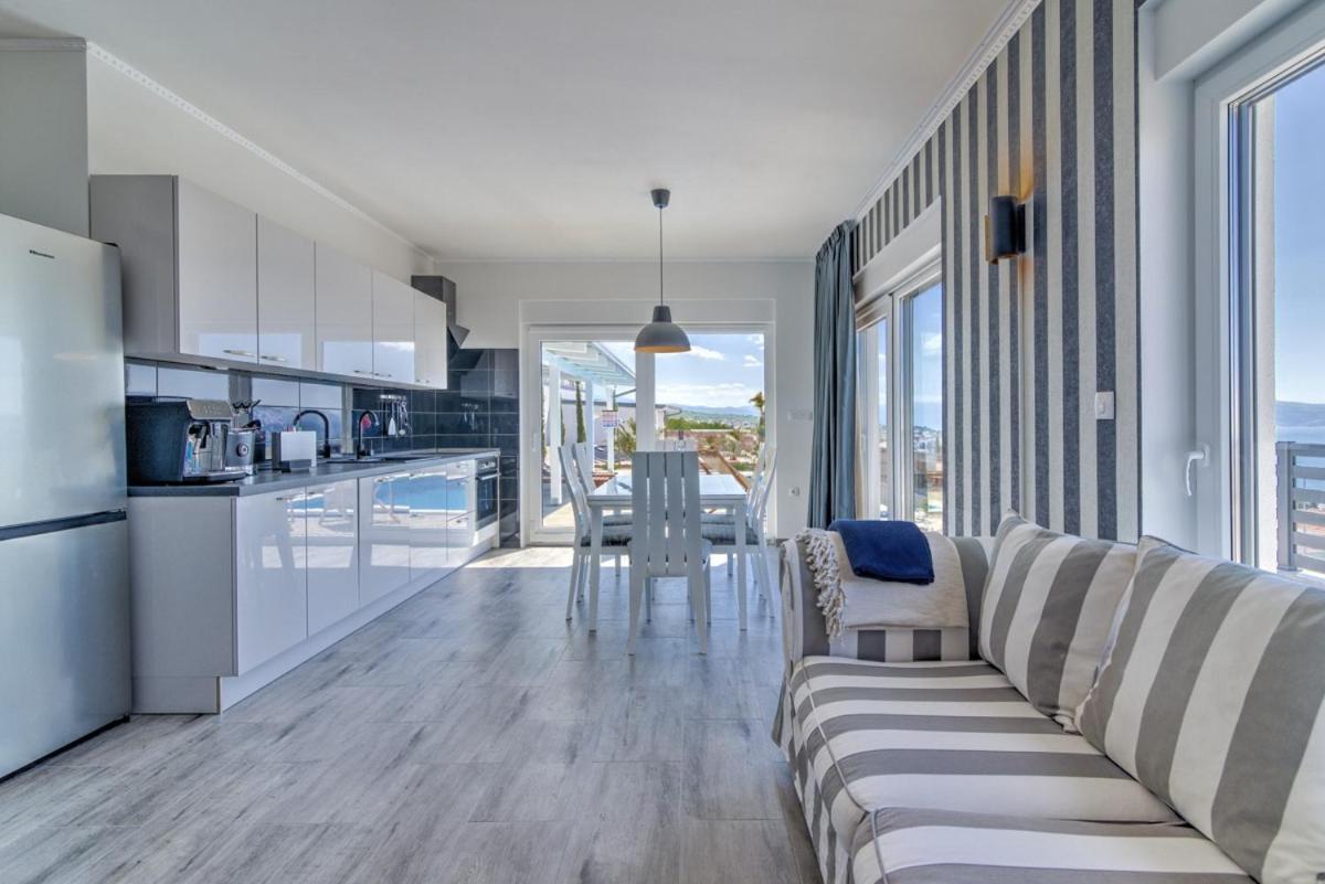 Villa Belissima Vista Mare Selce Kültér fotó